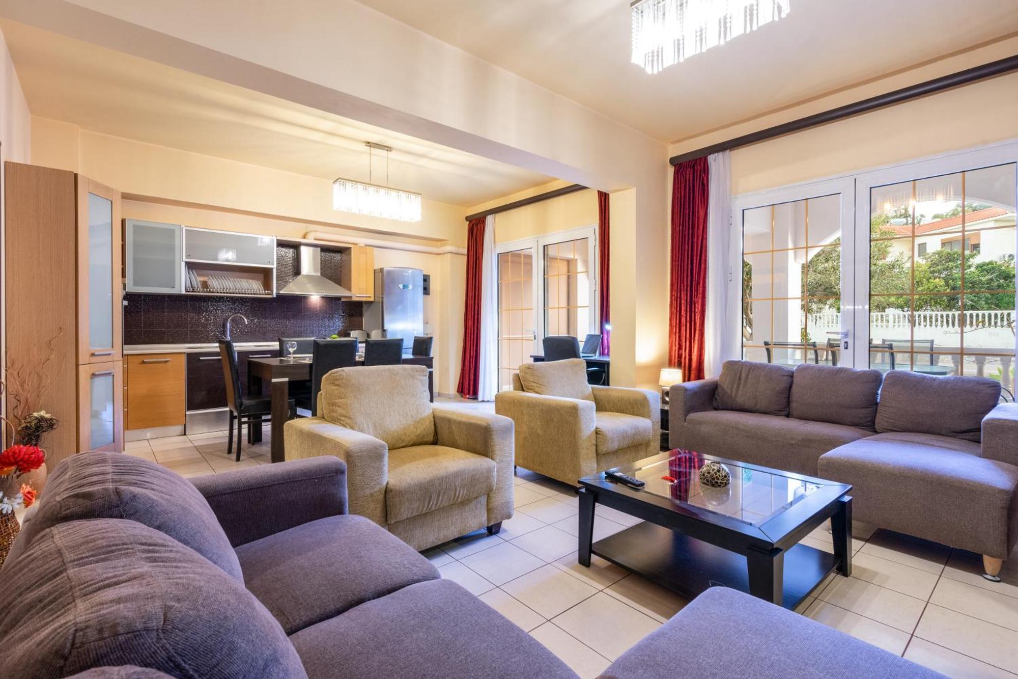 Colonial Family Apartment #4 Ground Floor Φαληράκι Εξωτερικό φωτογραφία