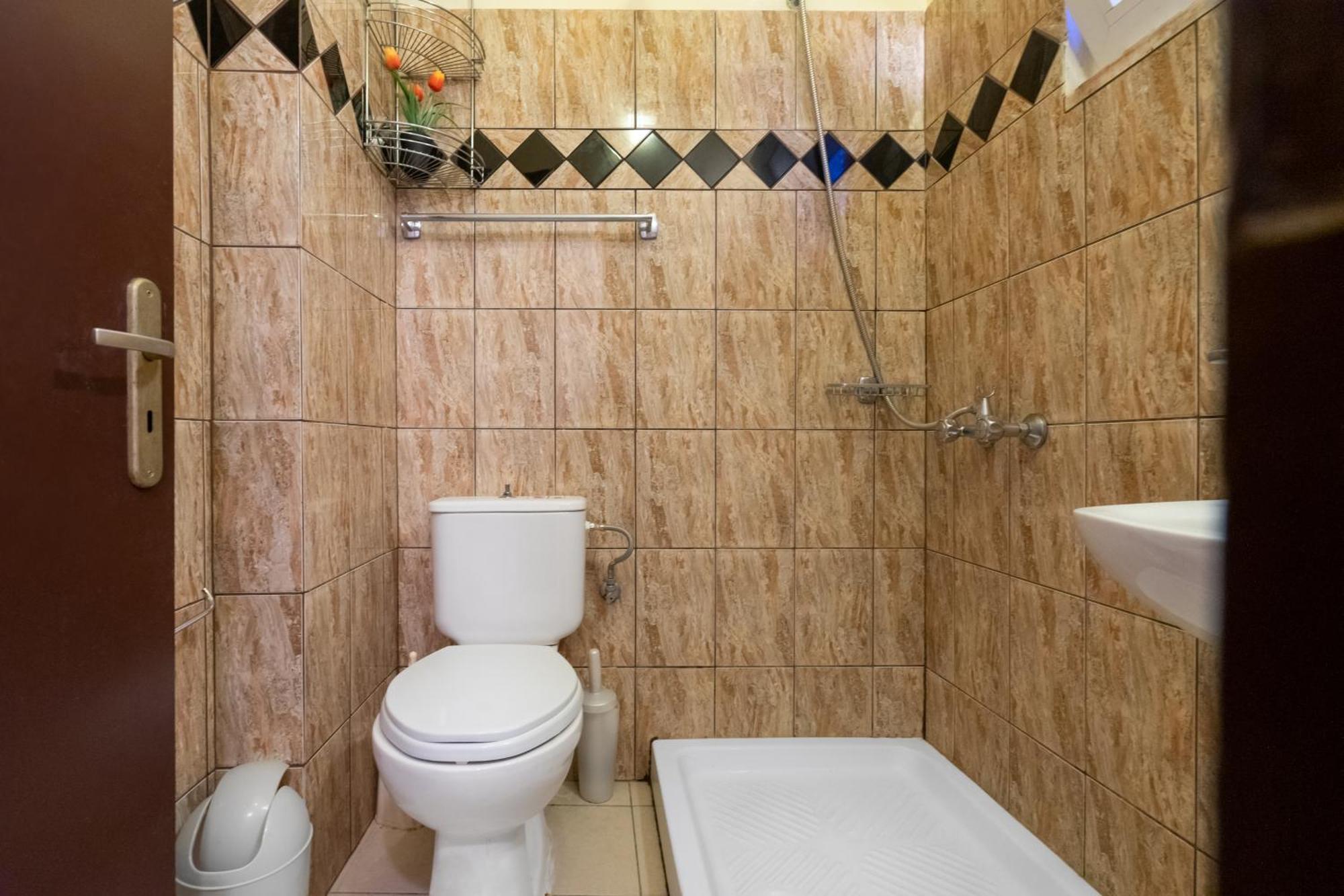 Colonial Family Apartment #4 Ground Floor Φαληράκι Εξωτερικό φωτογραφία